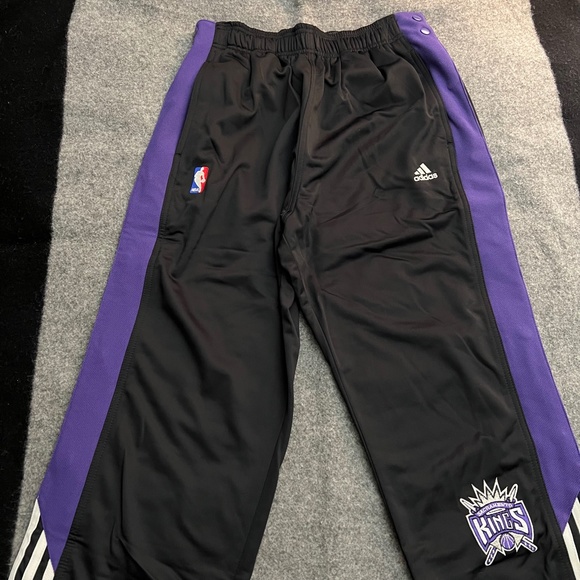 SACRAMENTO KINGS NBA Tear-Away Warm-Up Pants - Picture 2 of 15